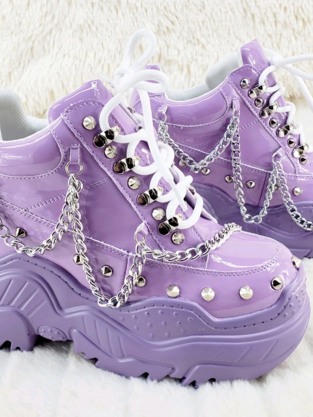 WTF By Anthony Wang Lilac Patent Sneakers Chain Studded Hidden Wedge 7.5 NWOT - Picture 9 of 14